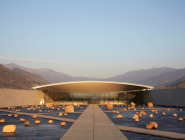 VIK winery in Chile, Viña Vik, the impressive million dollar winery investment by Norwegian VIK family in San Vincente Cachapoal