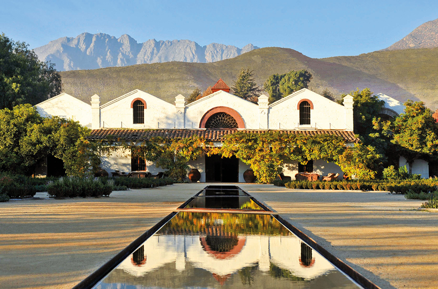 Wineries in Chile, Errazuriz winery in Aconcagua. A historic winery and a modern state-of-the-art winery too. Read more on South America Wine Guide